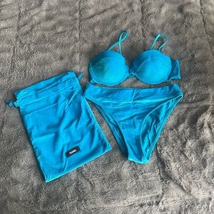 Triangl Bikini